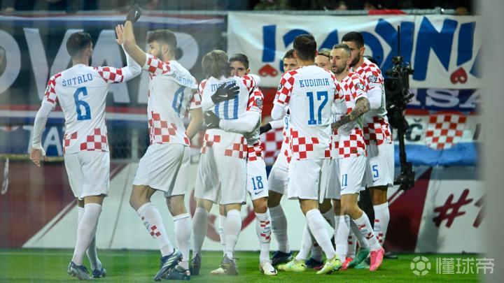 包含紧张比拼！欧预赛胜负由今晚一决高下的词条